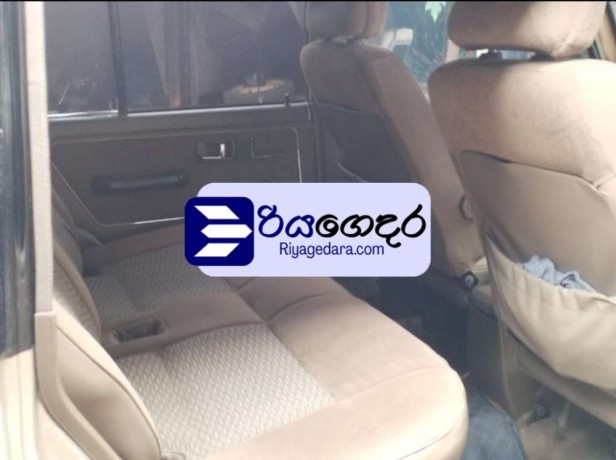 mitsubishi-pajero-1989-suv-big-3