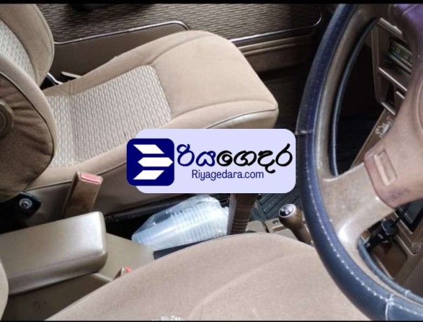 mitsubishi-pajero-1989-suv-big-2