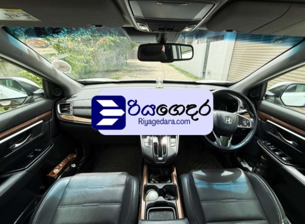 honda-crv-2019-suv-big-4