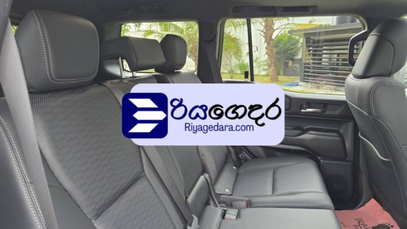 toyota-prado-trj250-2024-suv-brand-new-big-2