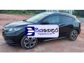 honda-vezel-2016-suv-small-1