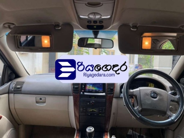 kia-sorento-2003-suv-big-2
