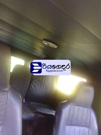 mitsubishi-4dr5-j-32-1969-suv-big-2