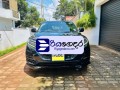 honda-vezel-2018-suv-small-0