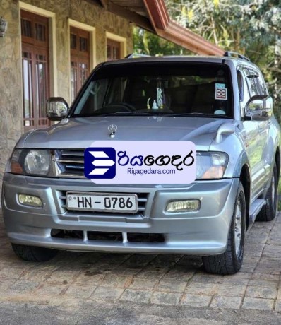 mitsubishi-montero-2000-suv-big-0