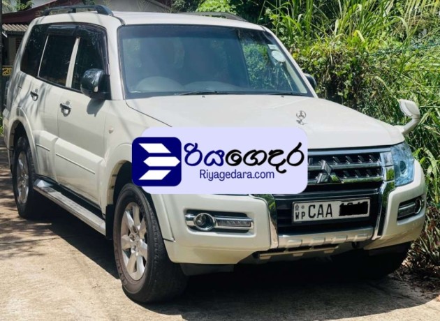 mitsubishi-montero-2013-suv-big-0