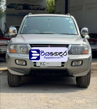 mitsubishi-pajero-super-exceed-2002-suv-big-1