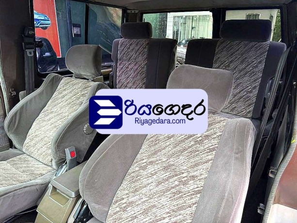 toyota-land-cruiser-box-prado-short-wheel-lj70-4wd-2-door-jeep-1986-suv-big-3