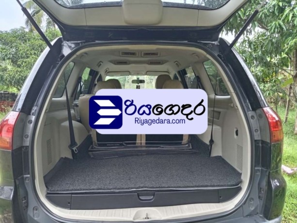mitsubishi-montero-sport-2012-suv-big-2