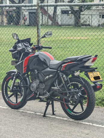 tvs-apache-rtr-160-cc-2020-big-2