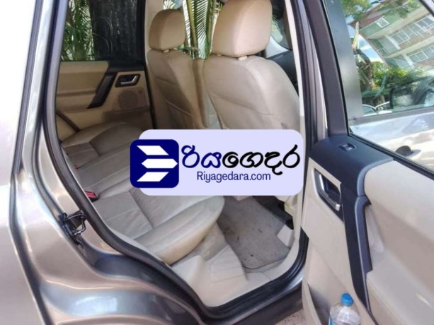 land-rover-freelander-2-hse-2011-suv-big-5