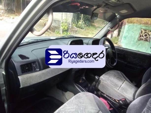 mitsubishi-pajero-2000-suv-big-4