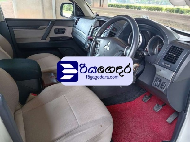 mitsubishi-montero-2016-suv-big-5
