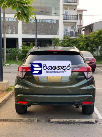 honda-vezel-z-grade-2014-suv-big-1