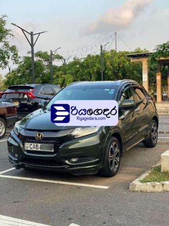 honda-vezel-z-grade-2014-suv-big-2