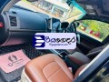 toyota-sahara-v8-2011-suv-small-3