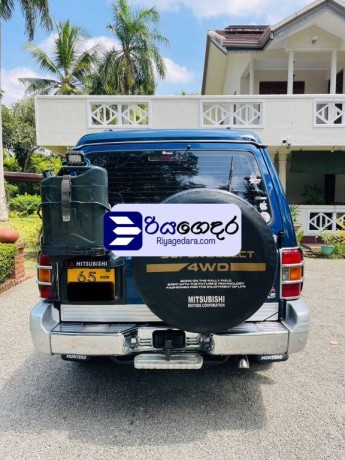 mitsubishi-montero-pajero-1998-suv-big-5