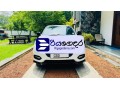 honda-vezel-rs-sensing-led-2018-suv-small-0