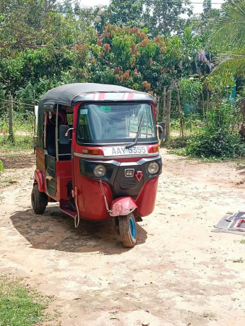 bajaj-re-big-2