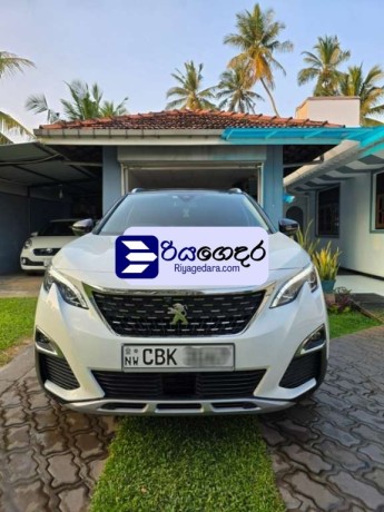 peugeot-5008-2020-suv-big-1