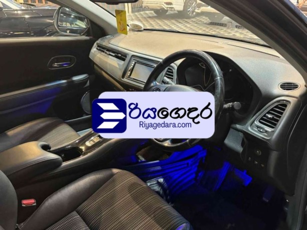 honda-vezel-z-grade-2016-suv-big-1