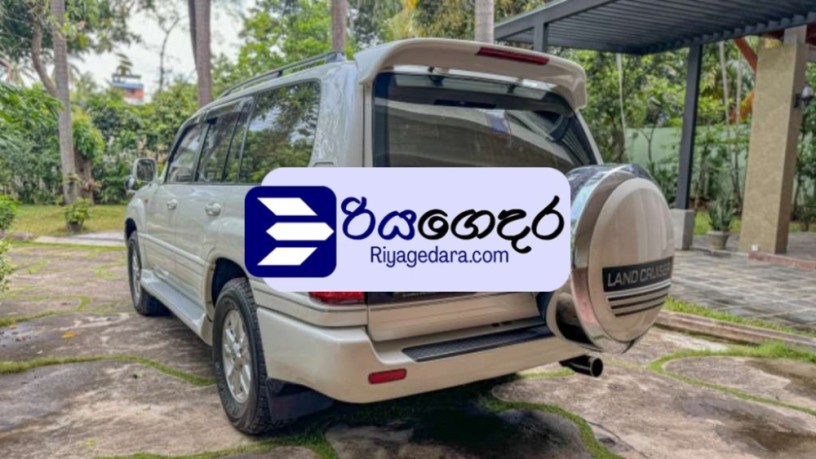 toyota-land-cruiser-sahara-101-2001-suv-big-2