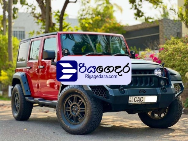 jeep-wrangler-sport-2013-suv-big-0