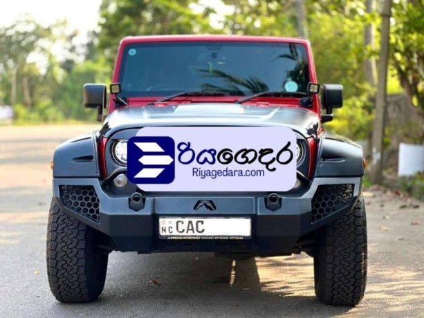 jeep-wrangler-sport-2013-suv-big-1