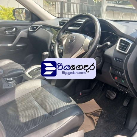 nissan-x-trail-2015-suv-unregistered-recondition-big-2