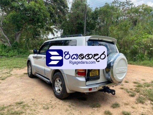 mitsubishi-montero-2001-suv-big-4