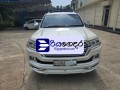 toyota-land-cruiser-sahara-v8-2016-suv-small-0