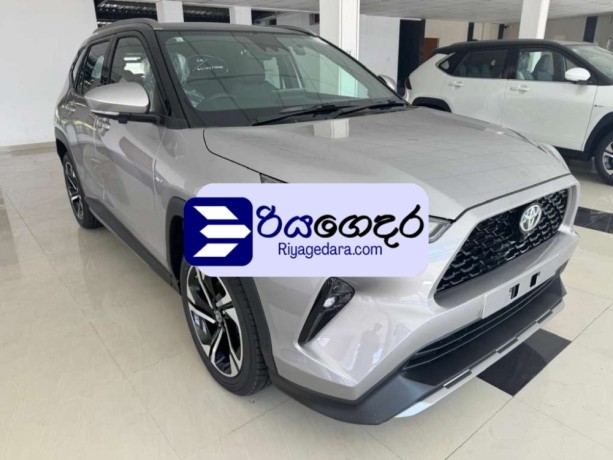 toyota-yaris-cross-premium-2025-suv-brand-new-big-0