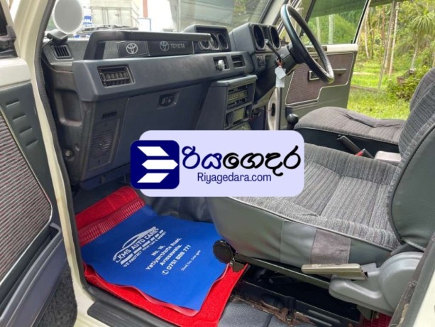 mitsubishi-pajero-clo49-1988-suv-big-2