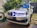 toyota-fortuner-2013-suv-small-0