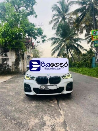 bmw-x1-2019-suv-big-1