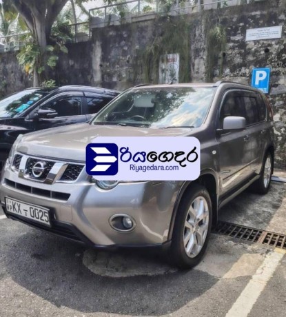 nissan-x-trail-2013-suv-big-0