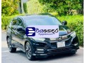 honda-vezel-rs-sensing-2018-suv-small-0