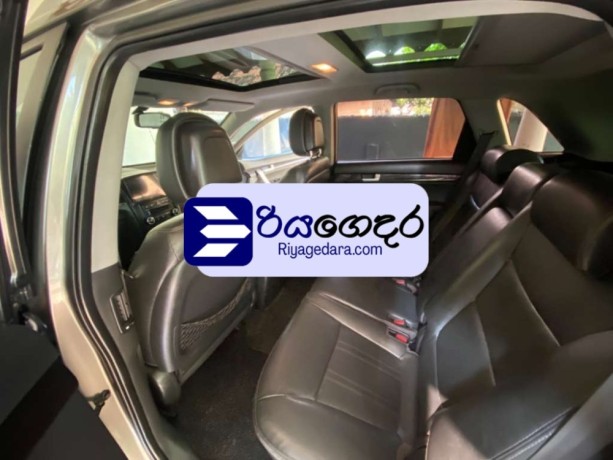 kia-sorento-1-12-2012-suv-big-2