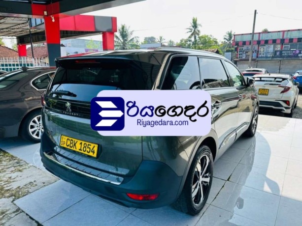 peugeot-5008-2019-suv-big-2