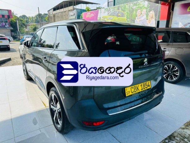 peugeot-5008-2019-suv-big-3