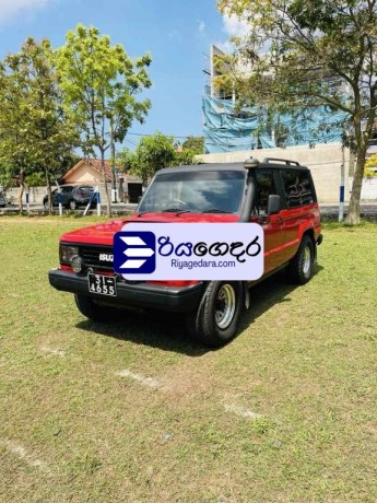 isuzu-trooper-1980-suv-big-0
