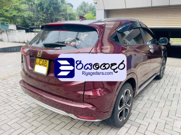 honda-vezel-z-2014-suv-big-5