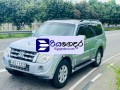 mitsubishi-montero-2011-suv-small-1