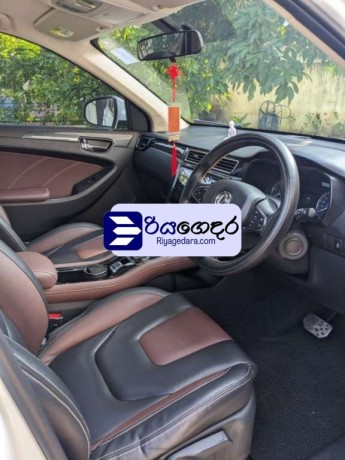 dfsk-glory-580-2021-suv-big-1