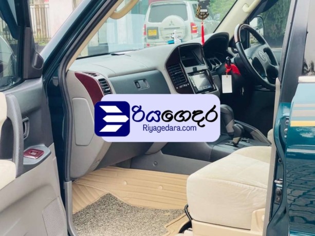 mitsubishi-montero-2000-suv-big-3