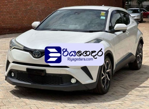 toyota-chr-gt-ngx10-2018-suv-big-0