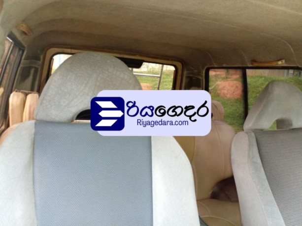 mitsubishi-pajero-1987-suv-brand-new-big-2