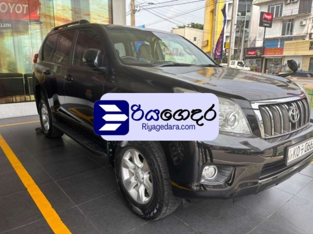 toyota-prado-2010-suv-big-1