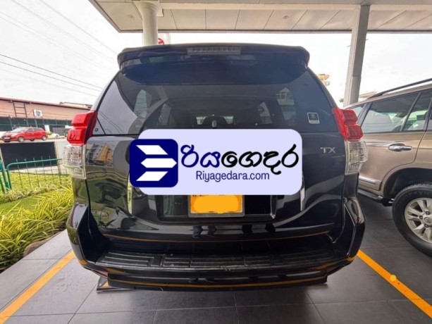 toyota-prado-2010-suv-big-3