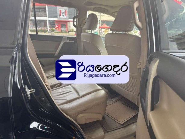 toyota-prado-2010-suv-big-5